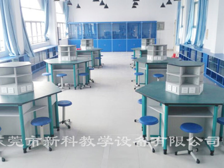 <a href='http://www.bs-laser.com/chanpin/60-1.html' target='1' style='font-size:18px; font-weight:bold; color:#000000;'>機器人功能室</a>3
